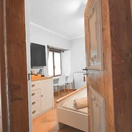 Baceno Room בית הארחה באצ'נו